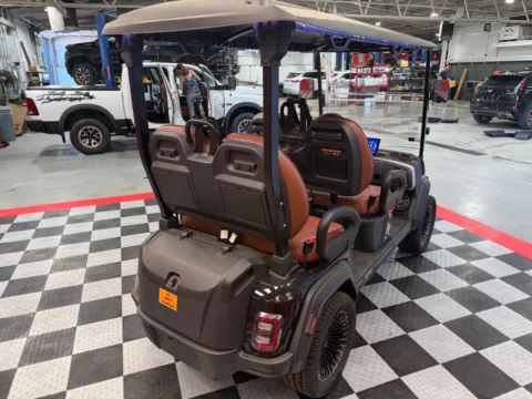 More photos of 2026 Epic Carts E40FX at Victory Motors Lake Orion, MI