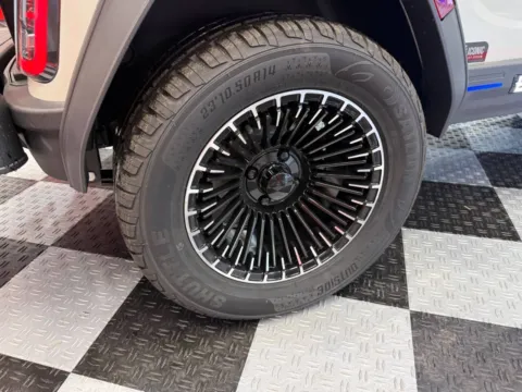 More photos of 2026 Epic Carts E60FX at Victory Motors Lake Orion, MI