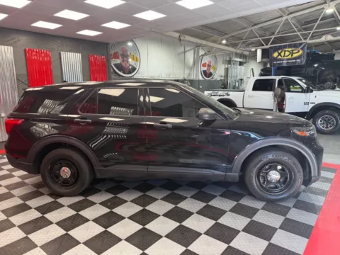 More photos of 2020 Ford Explorer Police Interceptor Utility AWD 4dr SUV at Victory Motors Lake Orion, MI