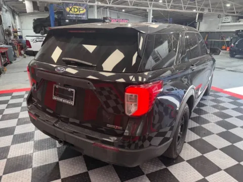 More photos of 2020 Ford Explorer Police Interceptor Utility AWD 4dr SUV at Victory Motors Lake Orion, MI