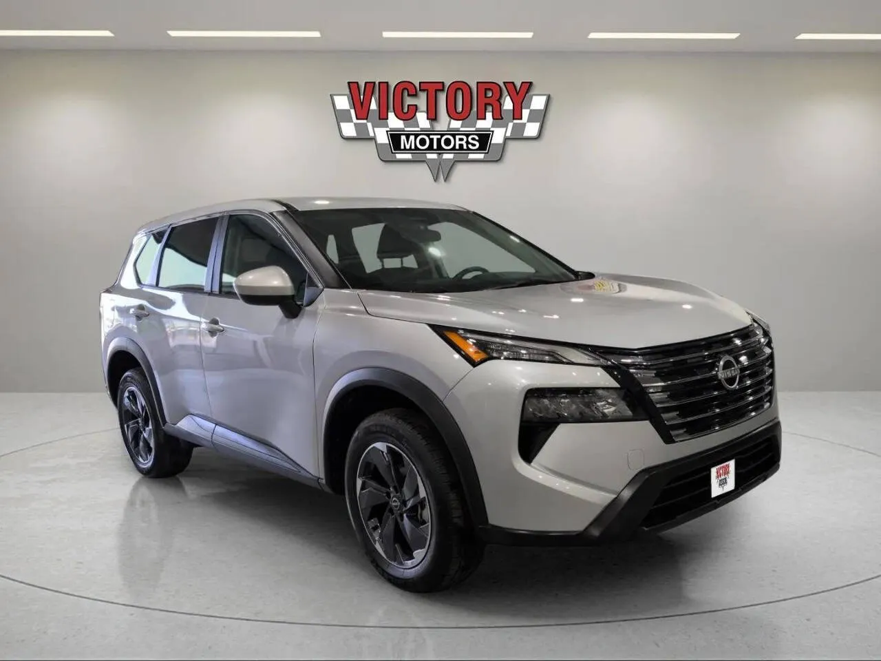 Silver 2024 Nissan Rogue SV 4dr Crossover for sale in Lake Orion, MI