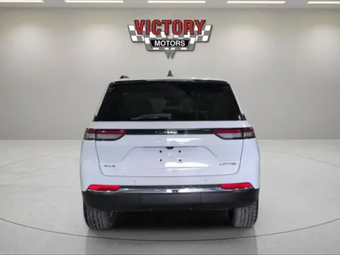 More photos of 2023 Jeep Grand Cherokee Limited 4x4 4dr SUV at Victory Motors Lake Orion, MI