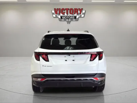 More photos of 2024 Hyundai Tucson SEL 4dr SUV at Victory Motors Lake Orion, MI