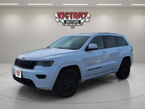 White 2022 Jeep Grand Cherokee WK Laredo E 4x4 4dr SUV for sale in Lake Orion, MI