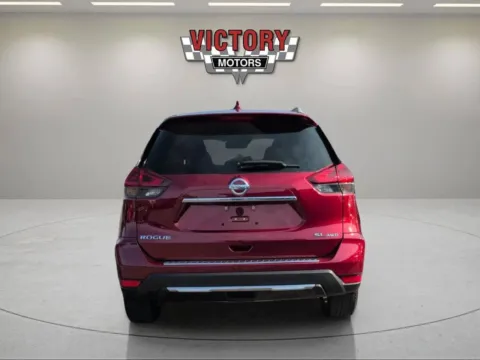 More photos of 2018 Nissan Rogue SL AWD 4dr Crossover at Victory Motors Lake Orion, MI