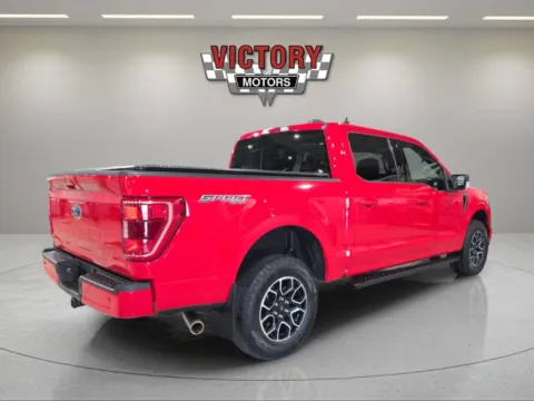 More photos of 2022 Ford F-150 XLT 4x4 4dr SuperCrew 5.5 ft. SB at Victory Motors Lake Orion, MI
