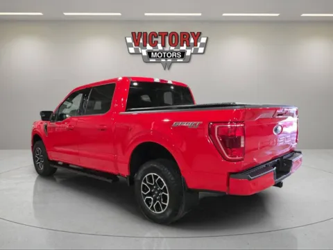More photos of 2022 Ford F-150 XLT 4x4 4dr SuperCrew 5.5 ft. SB at Victory Motors Lake Orion, MI