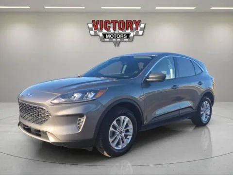 Gray 2022 Ford Escape SE AWD 4dr SUV for sale in Lake Orion, MI