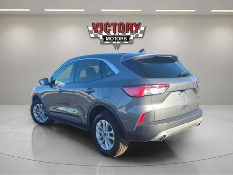 Another view of 2022 Ford Escape SE AWD 4dr SUV for sale in Lake Orion, MI at Victory Motors Lake Orion