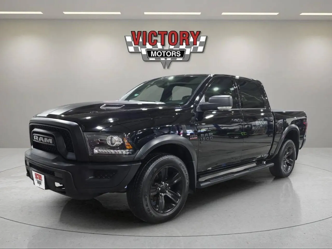Black 2021 RAM 1500 Classic Warlock 4x4 4dr Crew Cab 5.5 ft. SB Pickup for sale in Lake Orion, MI