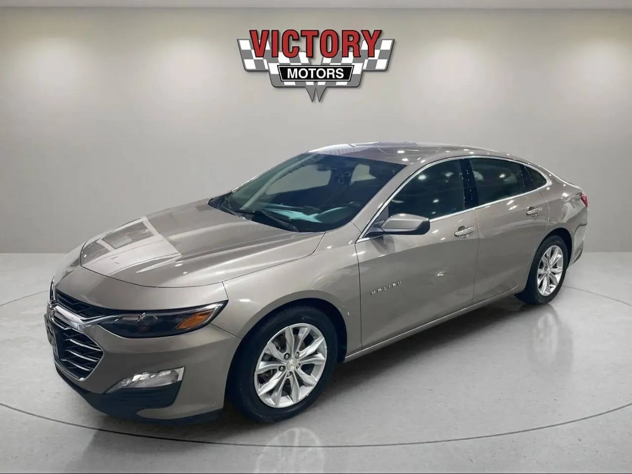 Orange 2023 Chevrolet Malibu LT 4dr Sedan w/1LT for sale in Lake Orion, MI