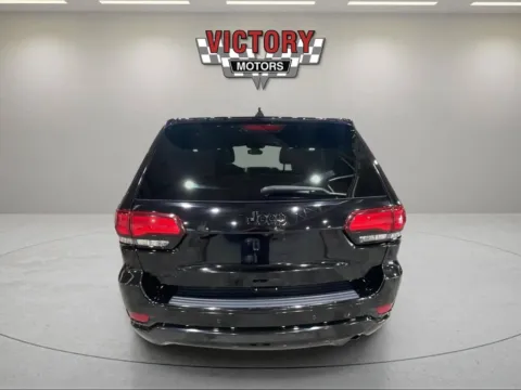 More photos of 2017 Jeep Grand Cherokee Altitude 4x4 4dr SUV at Victory Motors Lake Orion, MI