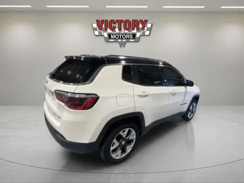 More photos of 2018 Jeep Compass Limited 4x4 4dr SUV at Victory Motors Lake Orion, MI
