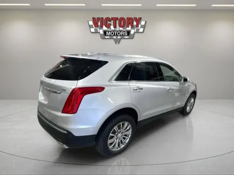 More photos of 2017 Cadillac XT5 Luxury 4x4 4dr SUV at Victory Motors Lake Orion, MI