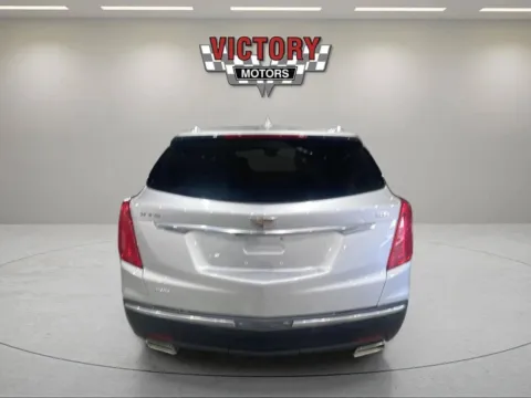 More photos of 2017 Cadillac XT5 Luxury 4x4 4dr SUV at Victory Motors Lake Orion, MI