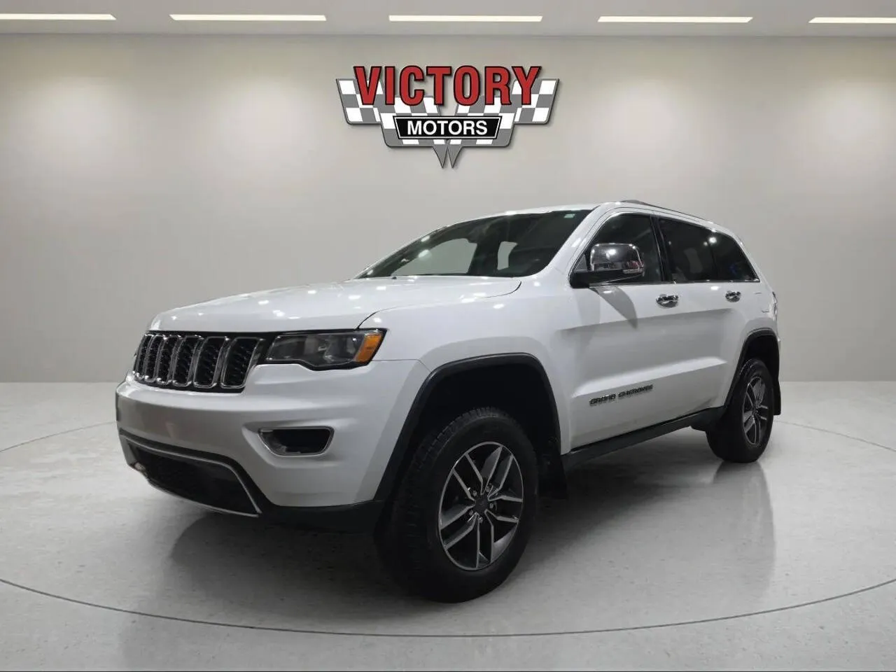 White 2019 Jeep Grand Cherokee Limited 4x4 4dr SUV for sale in Lake Orion, MI