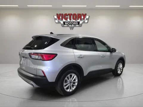 More photos of 2020 Ford Escape SE AWD 4dr SUV at Victory Motors Lake Orion, MI