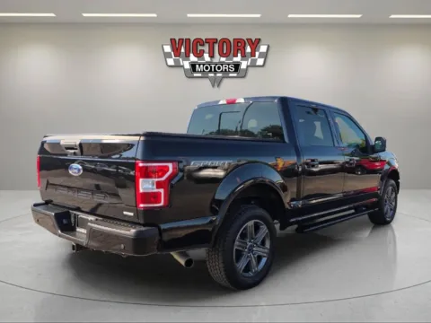 More photos of 2020 Ford F-150 XLT 4x4 4dr SuperCrew 5.5 ft. SB at Victory Motors Lake Orion, MI