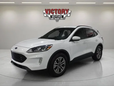 White 2020 Ford Escape SEL AWD 4dr SUV for sale in Lake Orion, MI