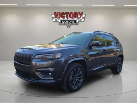Gray 2019 Jeep Cherokee Limited 4x4 4dr SUV for sale in Lake Orion, MI