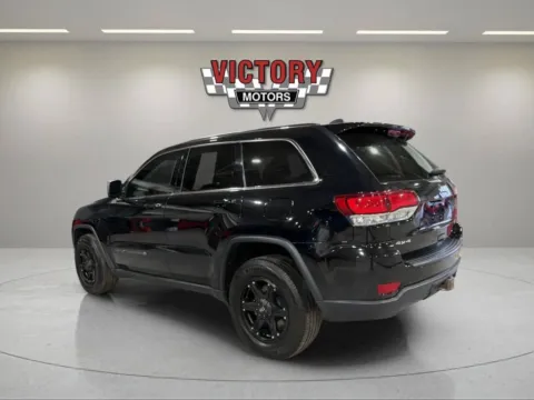 Another view of 2022 Jeep Grand Cherokee WK Laredo E 4x4 4dr SUV for sale in Lake Orion, MI at Victory Motors Lake Orion
