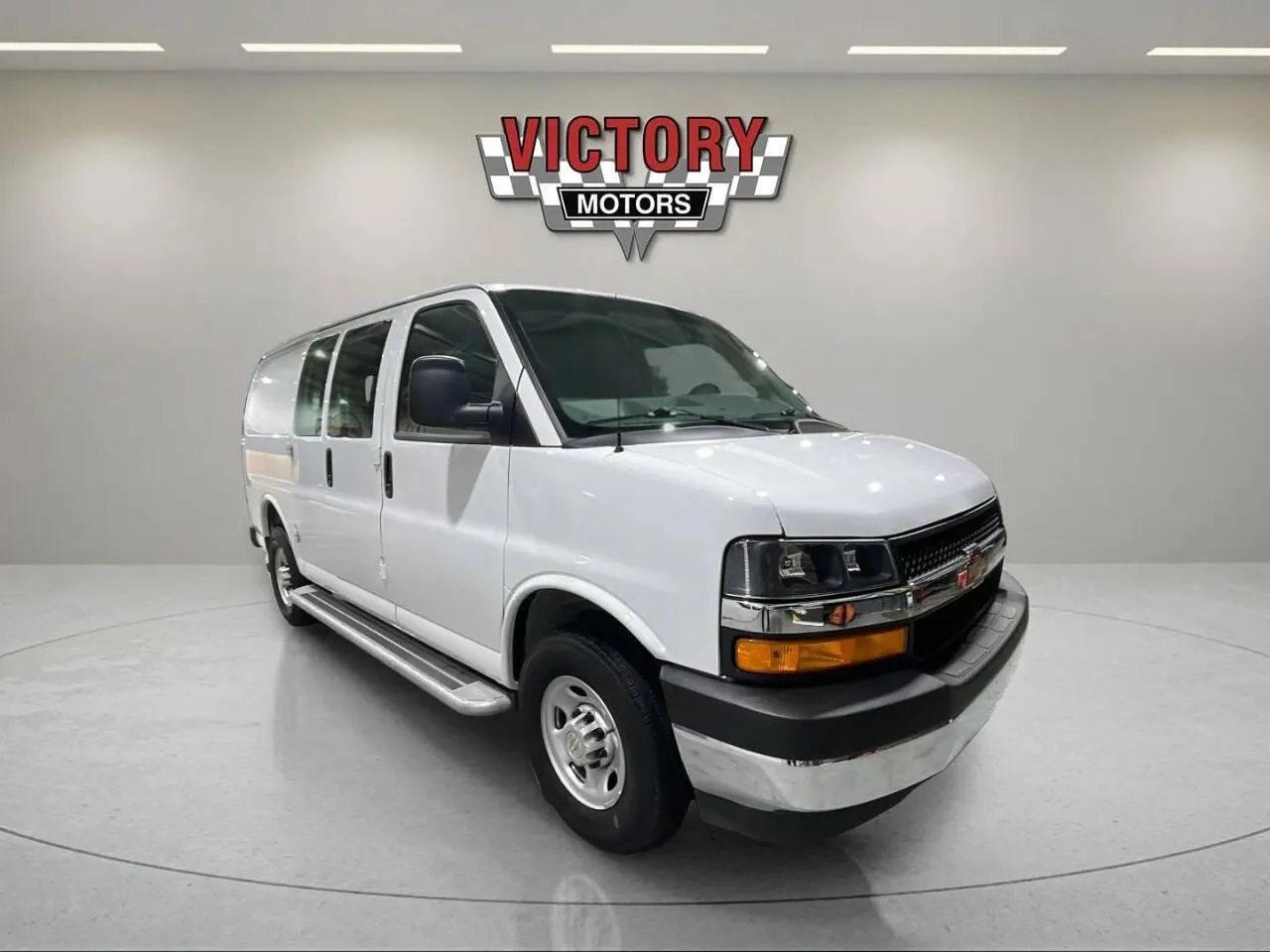 White 2024 Chevrolet Express 2500 3dr Cargo Van for sale in Chesterfield, MI