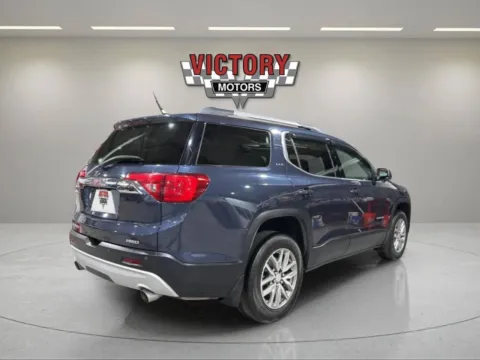 More photos of 2019 GMC Acadia SLE 2 4x4 4dr SUV at Victory Motors Chesterfield, MI