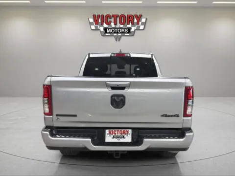 More photos of 2022 RAM 1500 Big Horn 4x4 4dr Crew Cab 5.6 ft. SB Pickup at Victory Motors Chesterfield, MI