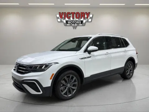 Photos of 2022 Volkswagen Tiguan SE 4Motion AWD 4dr SUV for sale in Chesterfield, MI at Victory Motors Chesterfield