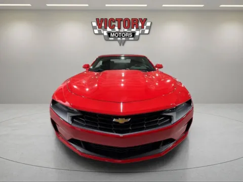 Photos of 2020 Chevrolet Camaro LT 2dr Convertible w/1LT for sale in Chesterfield, MI at Victory Motors Chesterfield