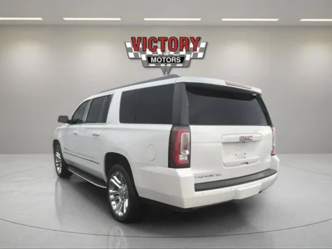More photos of 2018 GMC Yukon XL SLT 4x4 4dr SUV at Victory Motors Chesterfield, MI