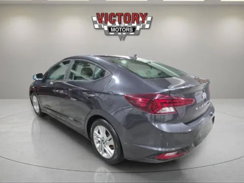 More photos of 2020 Hyundai Elantra SEL 4dr Sedan at Victory Motors Chesterfield, MI