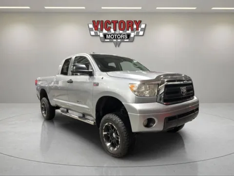 Silver 2011 Toyota Tundra Grade 4x4 4dr Double Cab Pickup SB (5.7L V8) for sale in Chesterfield, MI