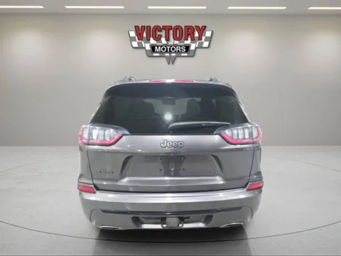 More photos of 2019 Jeep Cherokee Limited 4x4 4dr SUV at Victory Motors Chesterfield, MI