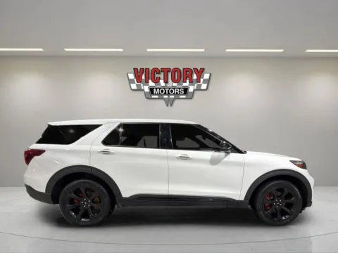 Photos of 2021 Ford Explorer ST AWD 4dr SUV for sale in Chesterfield, MI at Victory Motors Chesterfield