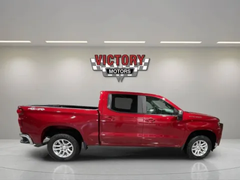 Photos of 2021 Chevrolet Silverado 1500 LT 4x4 4dr Crew Cab 5.8 ft. SB w/1LT for sale in Chesterfield, MI at Victory Motors Chesterfield