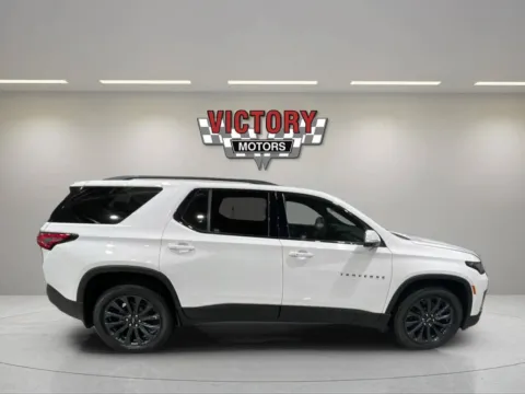 Photos of 2022 Chevrolet Traverse RS 4x4 4dr SUV for sale in Chesterfield, MI at Victory Motors Chesterfield