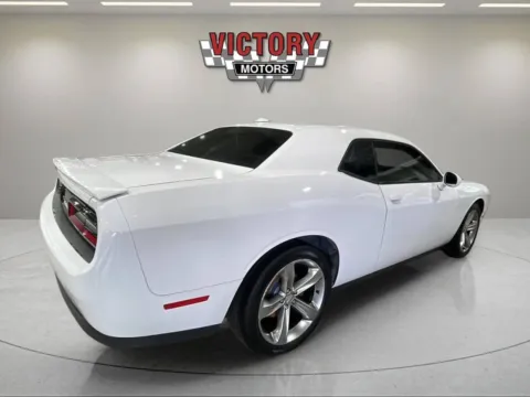 Another view of 2015 Dodge Challenger R/T 2dr Coupe for sale in Chesterfield, MI at Victory Motors Chesterfield