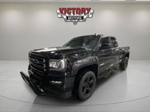 Black 2018 GMC Sierra 1500 SLE 4x4 4dr Double Cab 6.5 ft. SB for sale in Chesterfield, MI