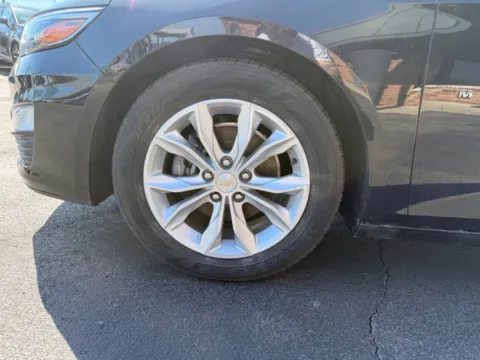 More photos of 2022 Chevrolet Malibu LT 4dr Sedan at Victory Motors Chesterfield, MI