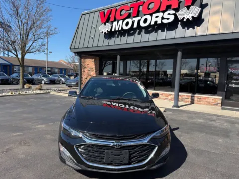 Photos of 2022 Chevrolet Malibu LT 4dr Sedan for sale in Chesterfield, MI at Victory Motors Chesterfield