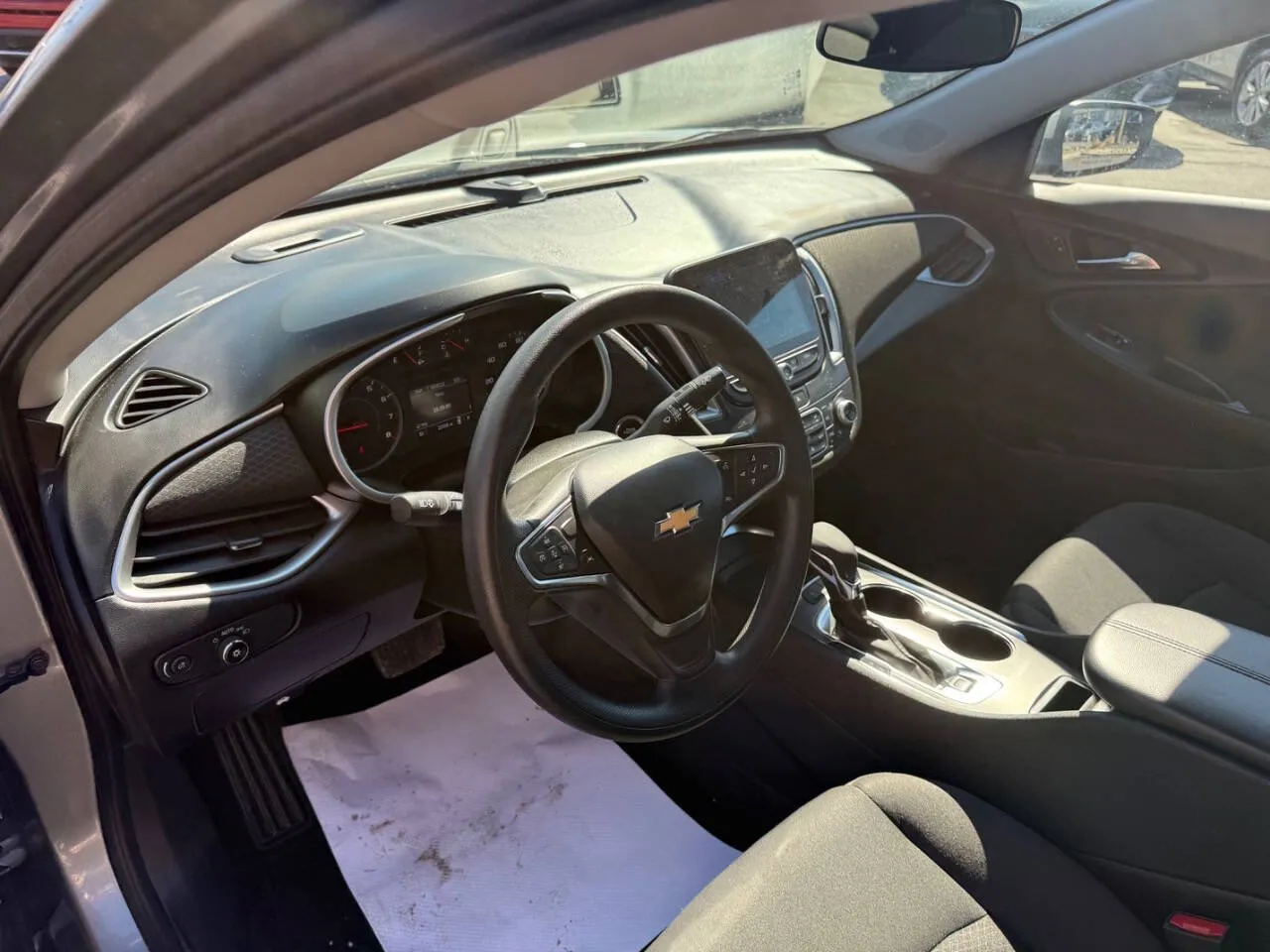 2025 Chevrolet Malibu 1LT - Photo 10