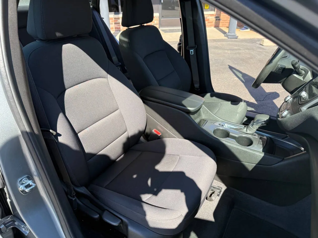 2025 Chevrolet Malibu 1LT - Photo 29