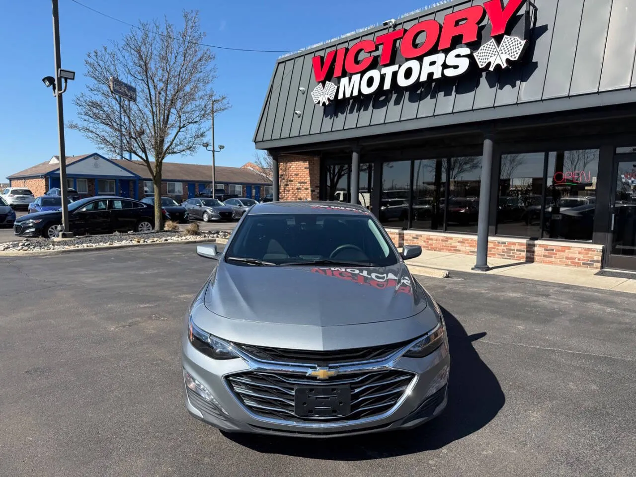 Silver 2025 Chevrolet Malibu LT 4dr Sedan w/1LT for sale in Chesterfield, MI