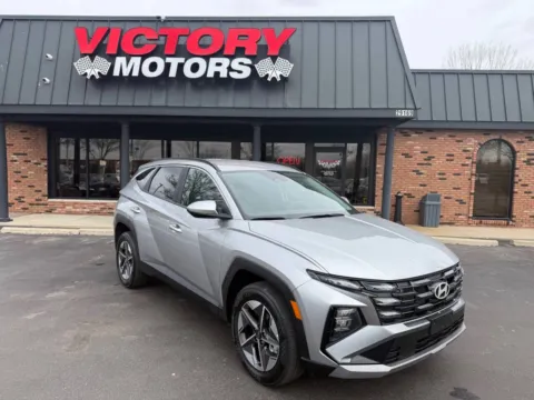 Silver 2025 Hyundai Tucson SEL AWD 4dr SUV for sale in Chesterfield, MI