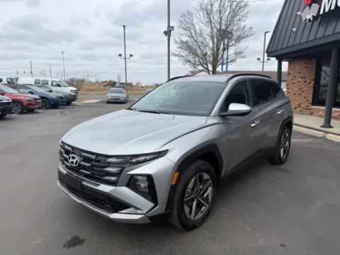 Another view of 2025 Hyundai Tucson SEL AWD 4dr SUV for sale in Chesterfield, MI at Victory Motors Chesterfield