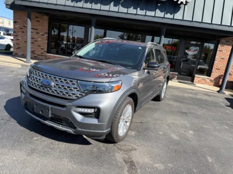 Photos of 2021 Ford Explorer Hybrid Limited AWD 4dr SUV for sale in Chesterfield, MI at Victory Motors Chesterfield