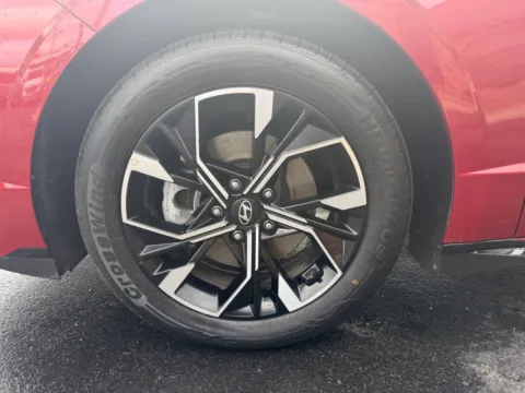 More photos of 2024 Hyundai Sonata SEL 4dr Sedan at Victory Motors Chesterfield, MI