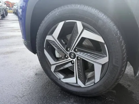 More photos of 2024 Hyundai Tucson Limited AWD 4dr SUV at Victory Motors Chesterfield, MI