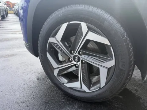 More photos of 2024 Hyundai Tucson Limited AWD 4dr SUV at Victory Motors Chesterfield, MI